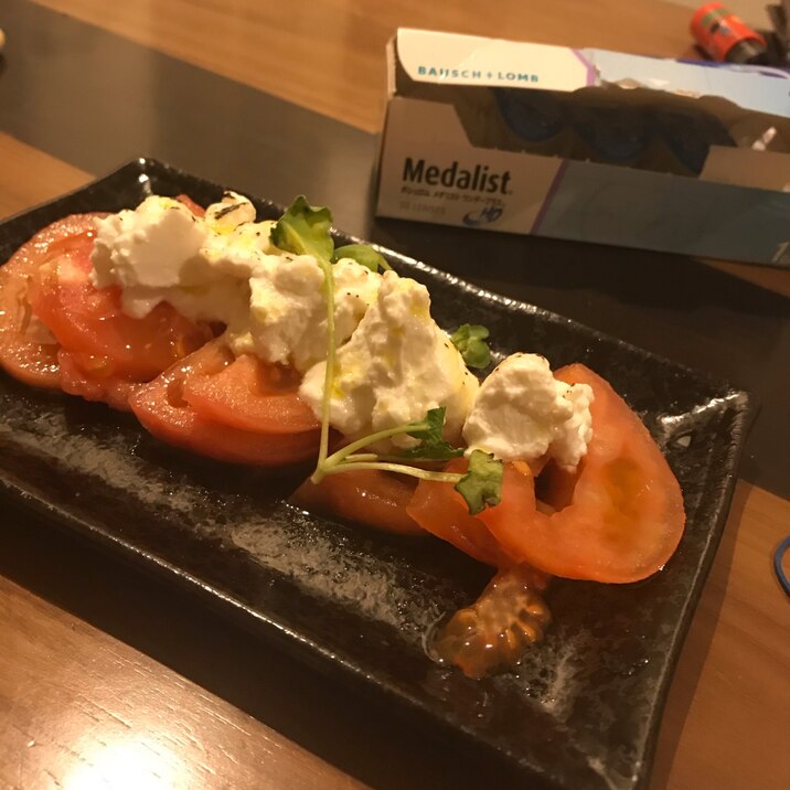 スライストマトの炙りリコッタチーズのせ レシピ 作り方 By 料理人のたまご 豆しば 楽天レシピ スライストマトの炙りリコッタチーズのせ レシピ 作り方 By 料理人のたまご 豆しば 楽天レシピ